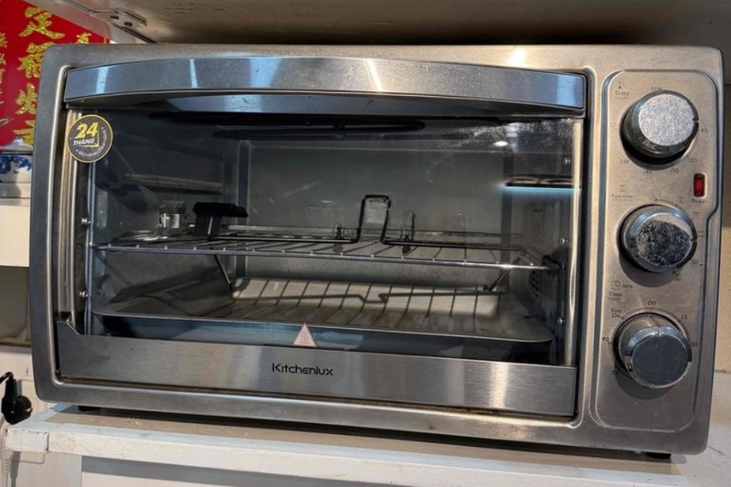 Lò nướng Kitchenlux TO-25T (35L, 1600W) - Mẫu lò cân bằng và đa dụng