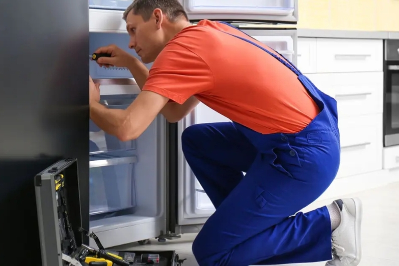 Vệ sinh và thông tắc hệ thống thoát nước