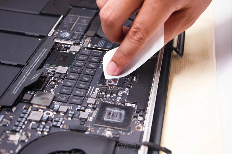 Giá vệ sinh MacBook - 2