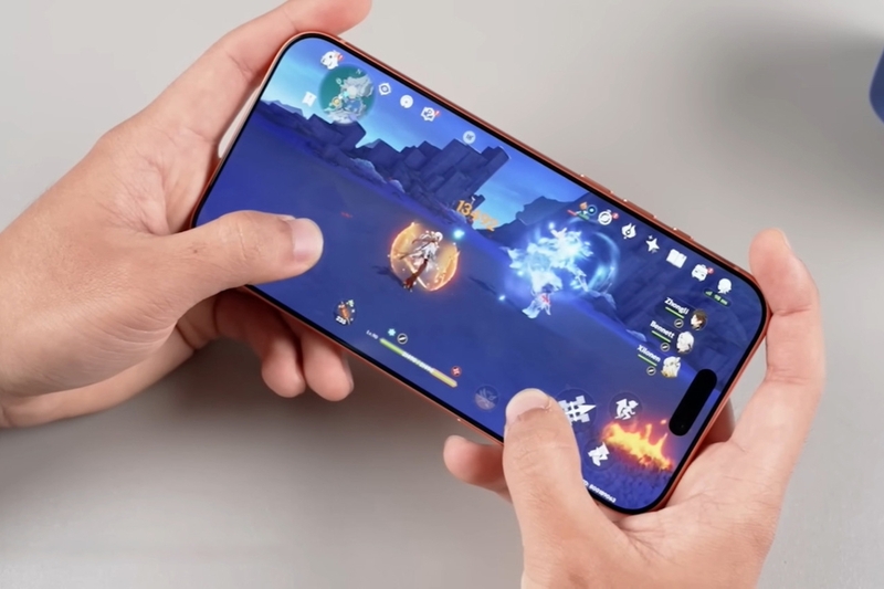 Genshin Impact trên iPhone 17 Pro Max