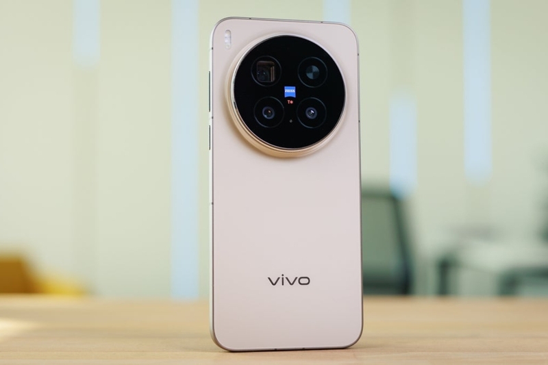 Vivo X300 Pro - 1