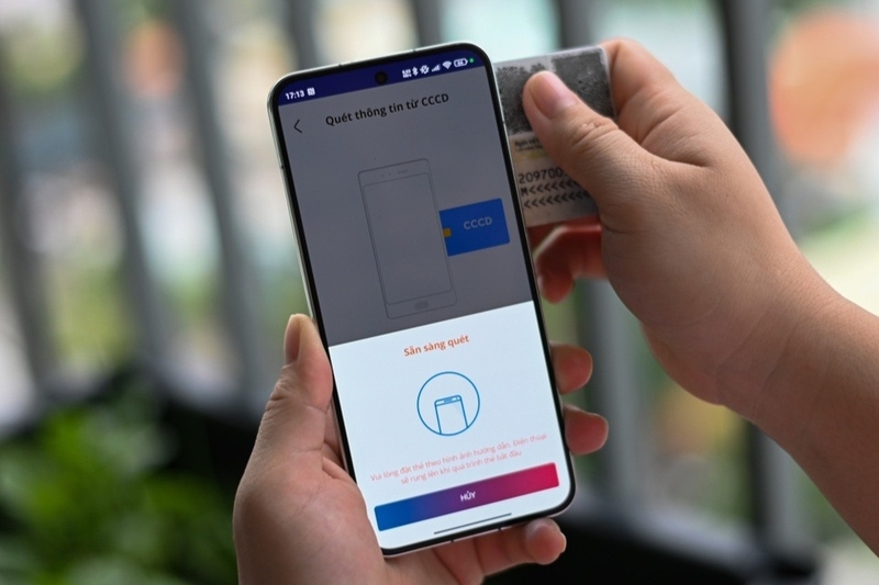 Sử dụng tính năng NFC và hoàn tất đăng ký