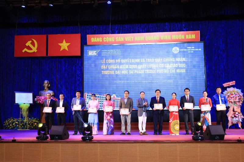 Đội ngũ giảng viên chất lượng cao