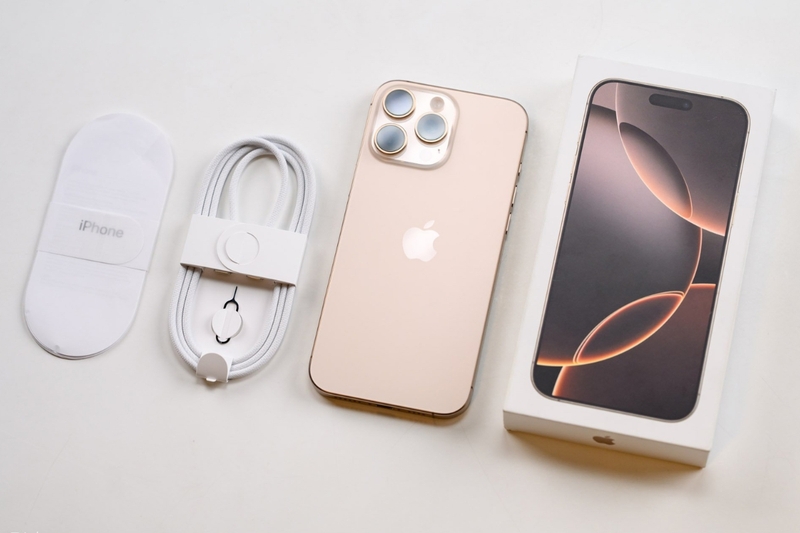 Vì sao mọi người thích chọn màu iPhone - 10