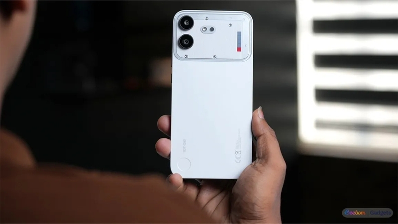 So sánh Nothing Phone (4b) vs Phone (4a) chi tiết - 2