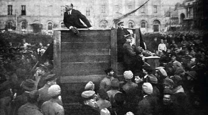 Vai trò của Đảng Bolshevik và Lenin