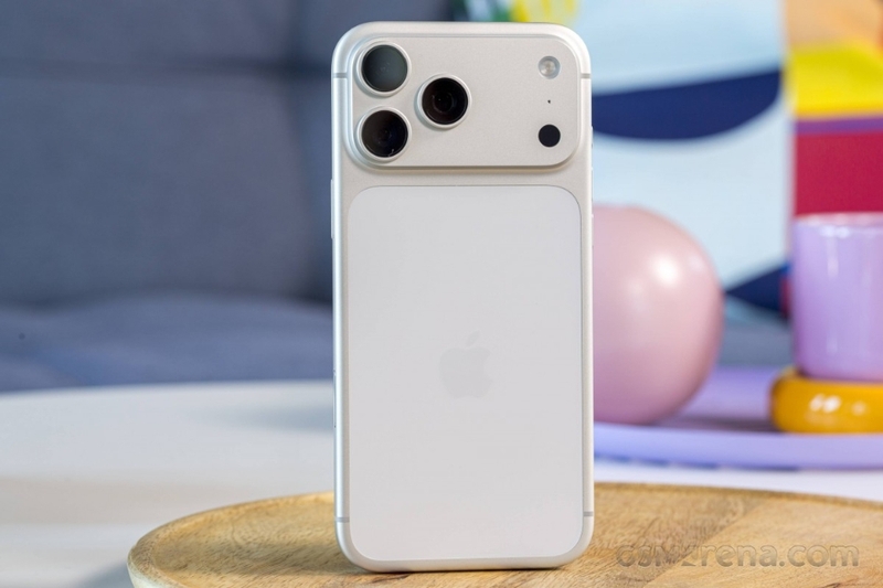 Thiết kế iPhone 17 Pro (1)
