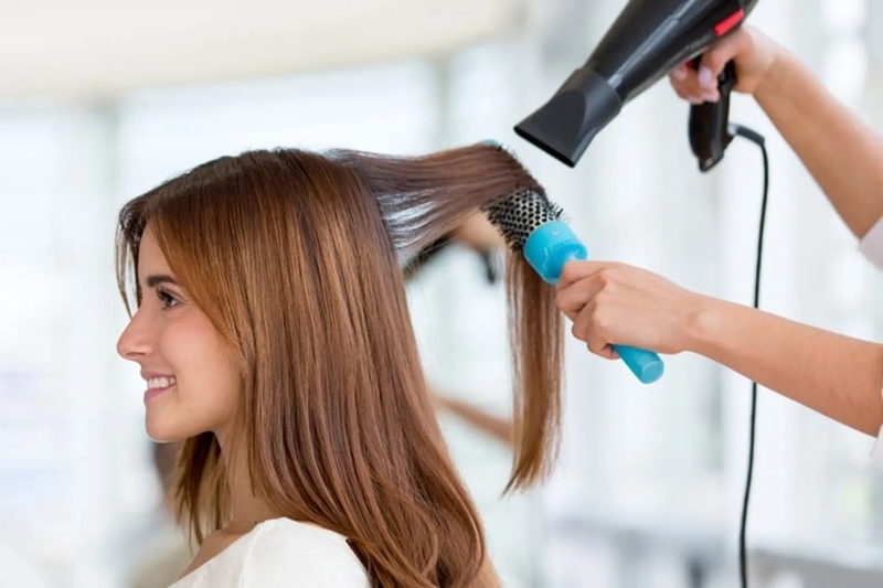 Hạn chế dùng máy sấy nhiệt cao