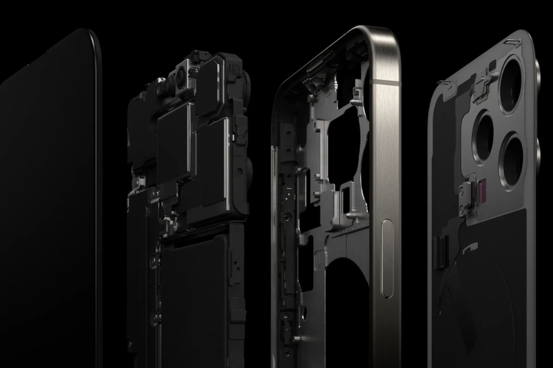 Thiết kế khung Titan trên dòng Pro