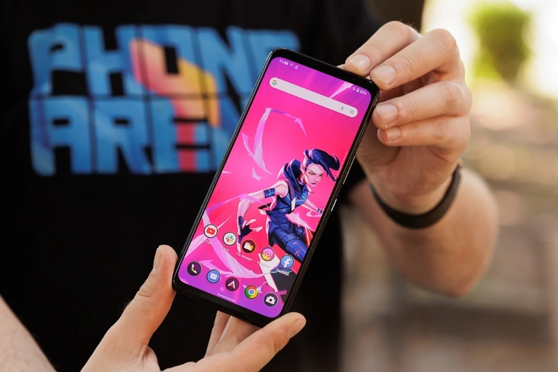 Trên tay ROG Phone 6 (4)