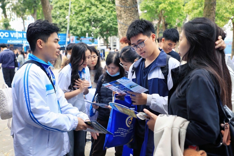 APD có 10 ngành và 19 chuyên ngành đào tạo hệ đại trà