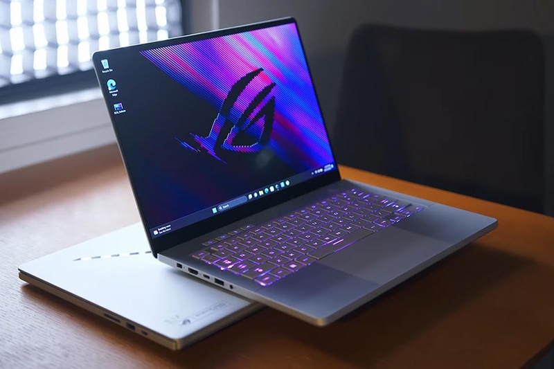 Asus ROG dưới 1 ký - 02