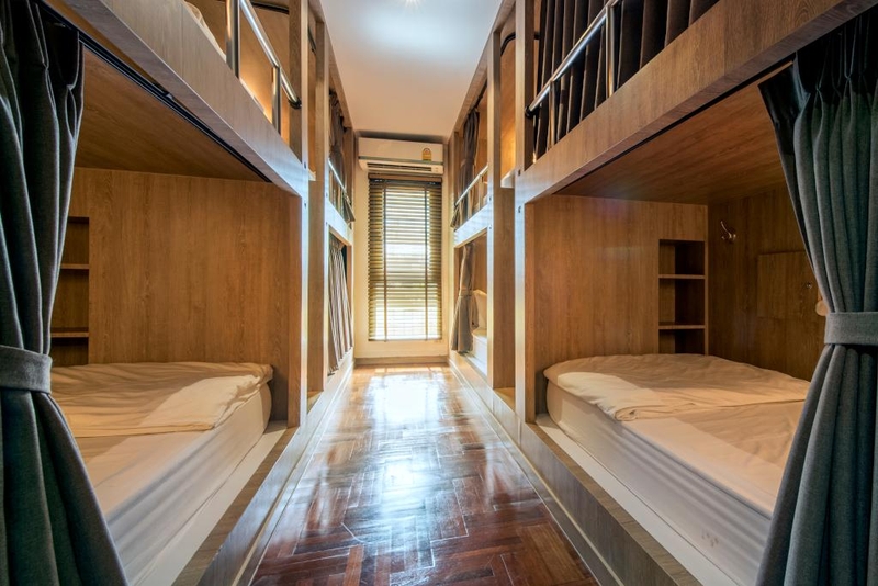 Accommodation là gì 2.jpg