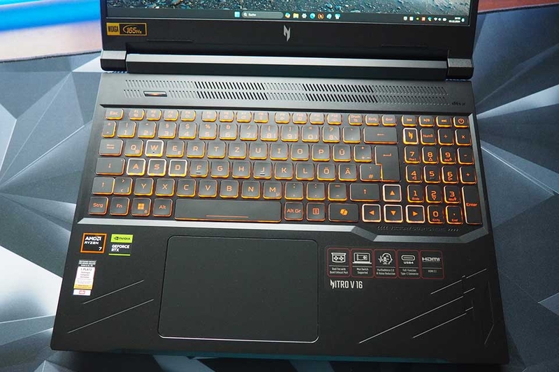 Laptop Acer Nitro V ANV16 41 R4KD - 02