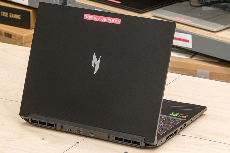 Laptop Acer Nitro V ANV16 41 R6ZY - 09