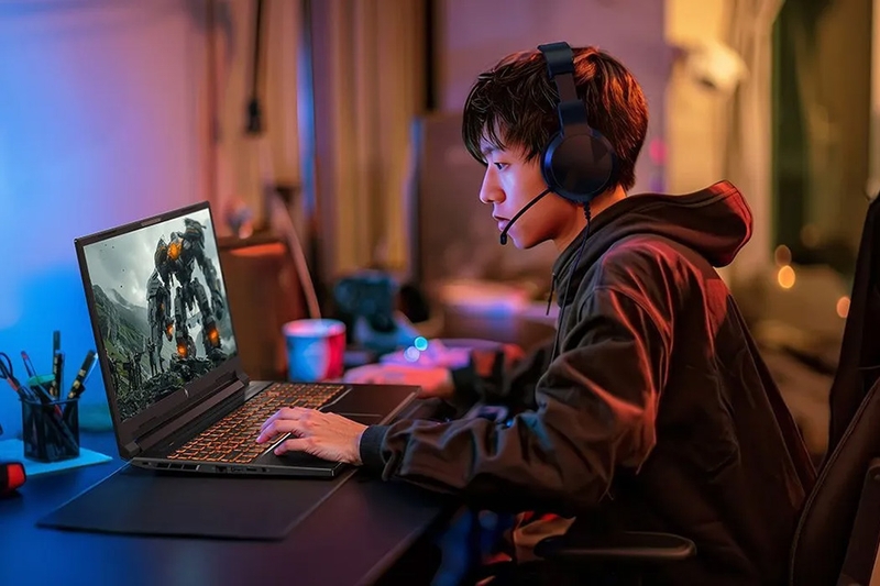 Sức mạnh AI vượt trội với&nbsp;NPU tích hợp khả năng xử lý lên đến&nbsp;50 TOPS