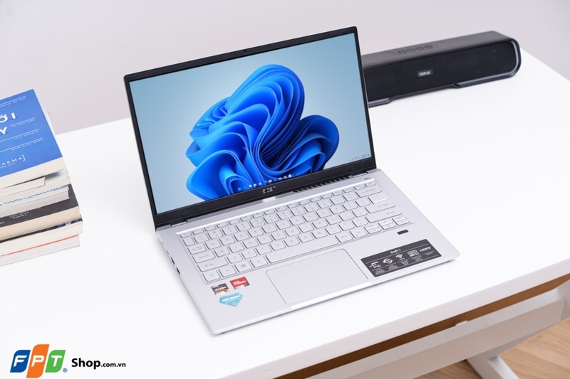 Acer Swift 3 - Kiểu dáng mỏng nhẹ và thanh lịch