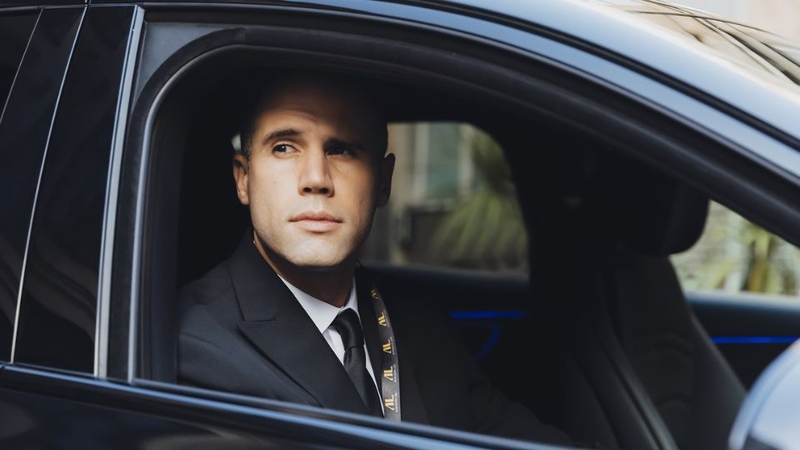 Addison Lee 3