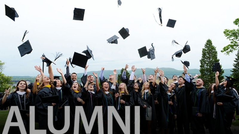 Alumni là gì? 1