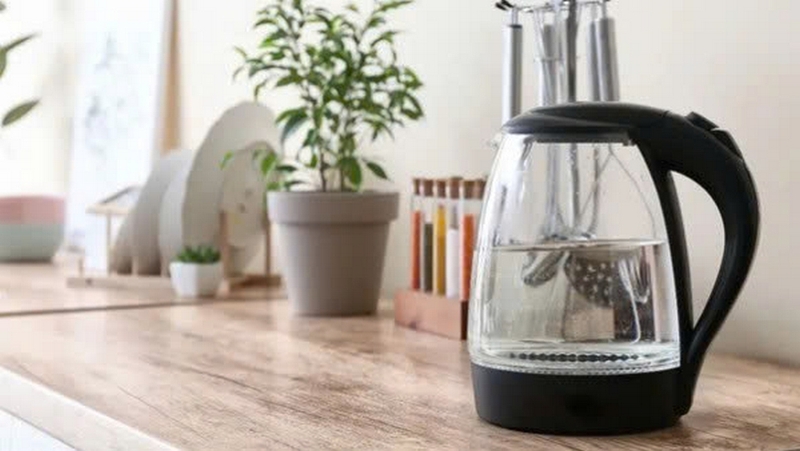 Ấm si&ecirc;u tốc bị hỏng c&oacute; n&ecirc;n sửa d&ugrave;ng tiếp ảnh 2