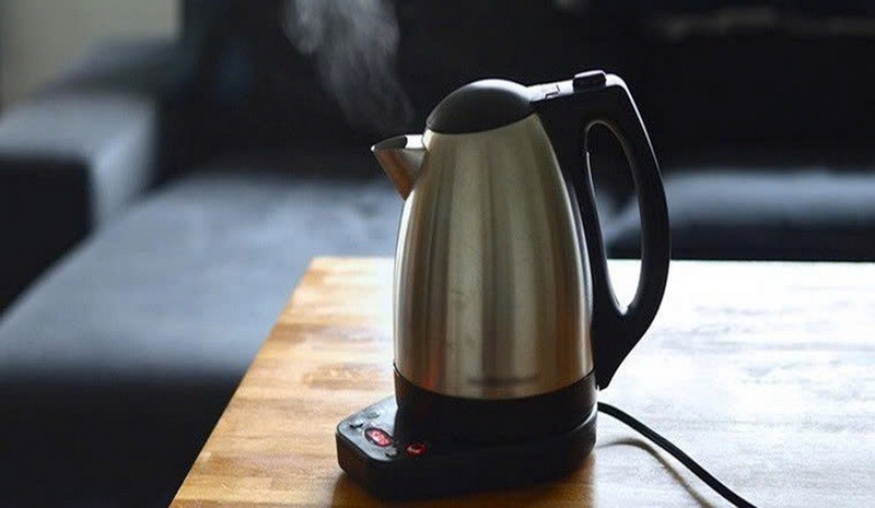 Ấm si&ecirc;u tốc bị hỏng c&oacute; n&ecirc;n sửa d&ugrave;ng tiếp ảnh 3