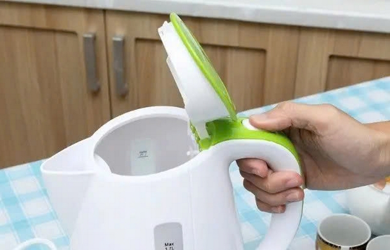 Ấm si&ecirc;u tốc bị hỏng c&oacute; n&ecirc;n sửa d&ugrave;ng tiếp ảnh 5