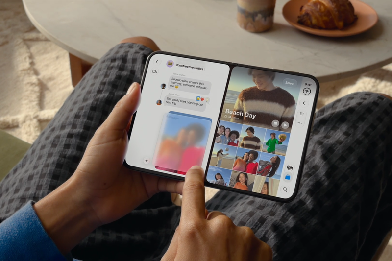 Split View cho phép mở hai ứng dụng cạnh nhau