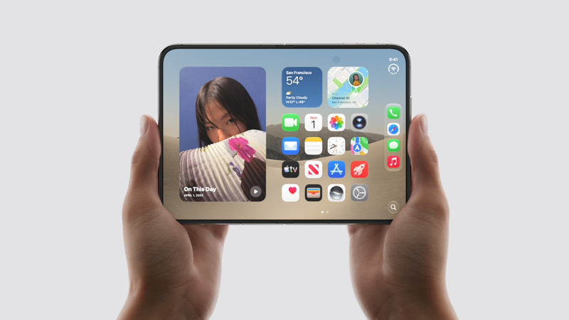 Màn hình trong 7,6 inch mở rộng không gian làm việc và giải trí