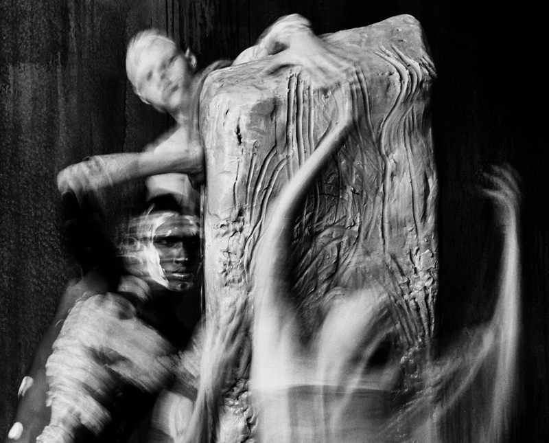 Ảnh chân dung đổ bóng nghệ thuật từ ống kính Jack Davison
