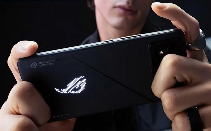 Asus ROG Phone 8 và Red Magic 9 Pro ảnh 4