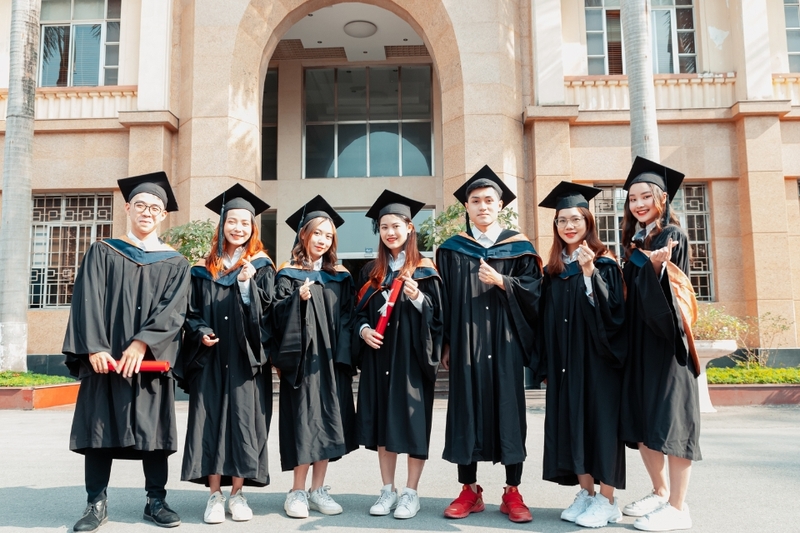 Khi tìm hiểu BAV là trường gì, không thể bỏ qua những cơ hội nghề nghiệp mà trường mang lại cho sinh viên