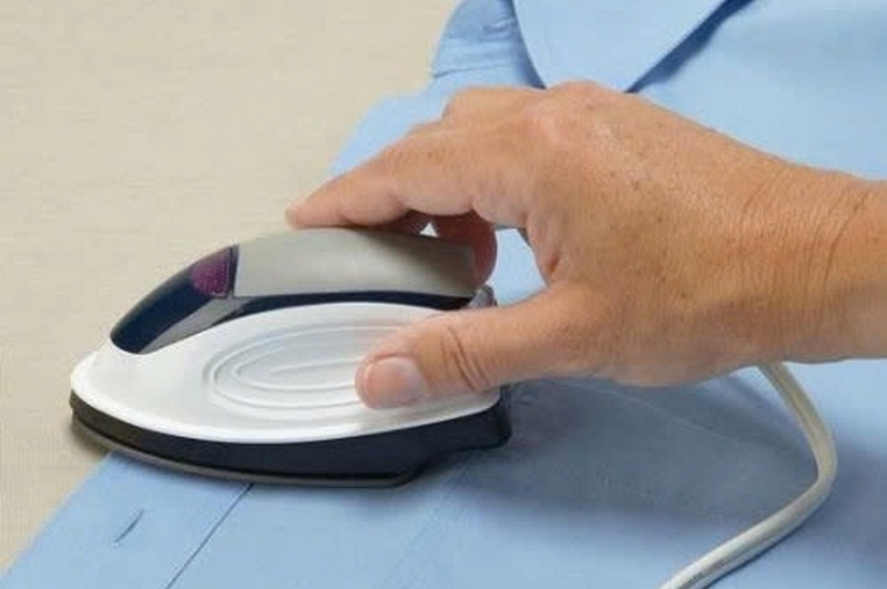 Bàn ủi mini du lịch Philips ảnh 4