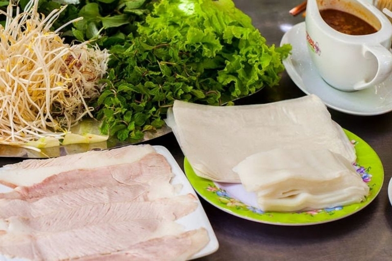 Bánh tráng cuốn thịt heo Đà Nẵng có gì đặc biệt