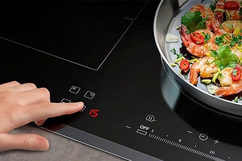 Bếp từ Supor báo lỗi E1 ảnh 1