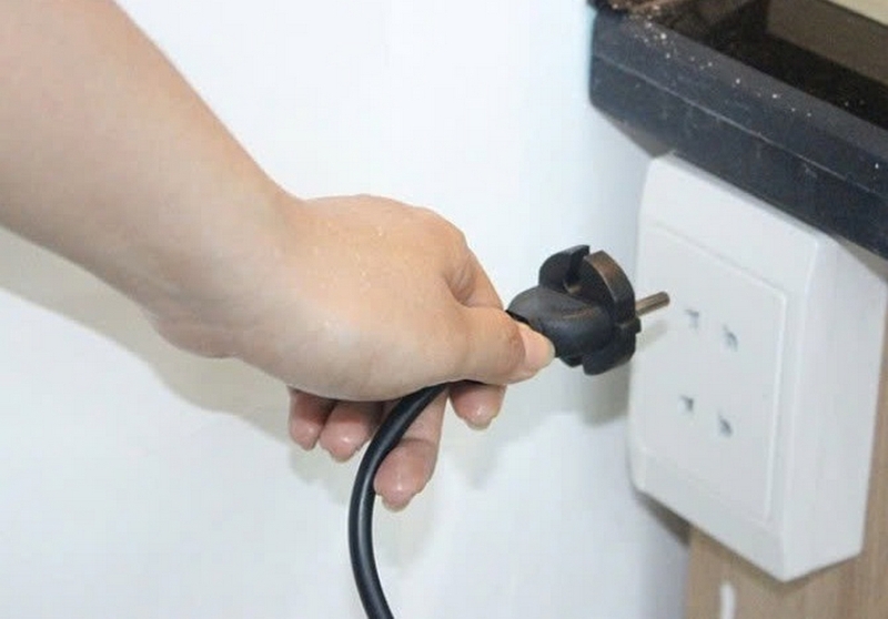 Bếp từ Toshiba lỗi H13 ảnh 3