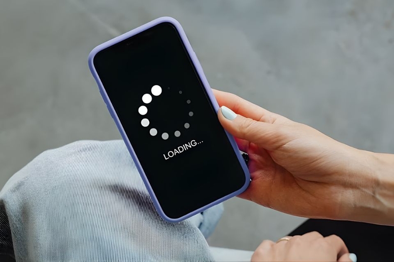 Bộ nhớ đầy khiến iPhone đơ cảm ứng