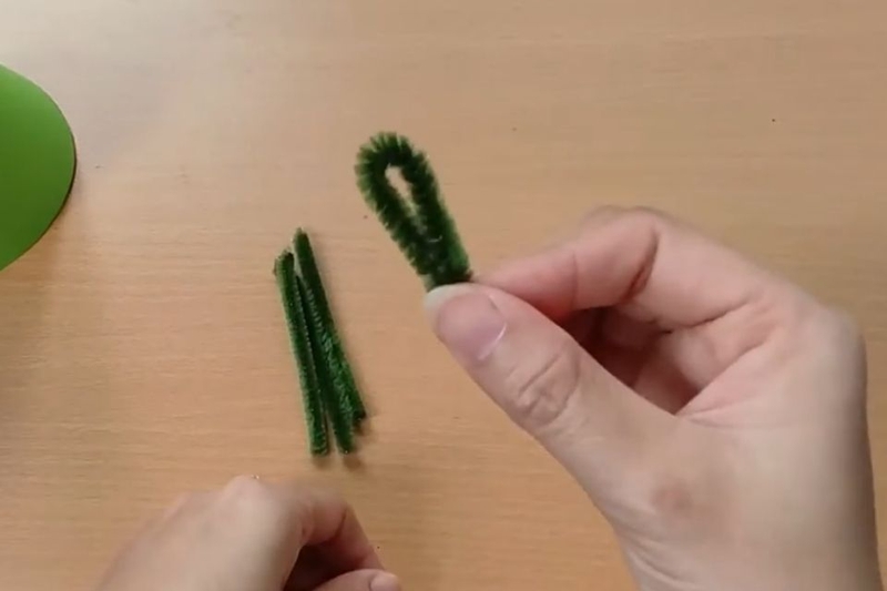 Bước 2_ Làm tán lá thông