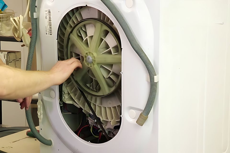 Bước 5: Điều chỉnh motor để tăng độ căng