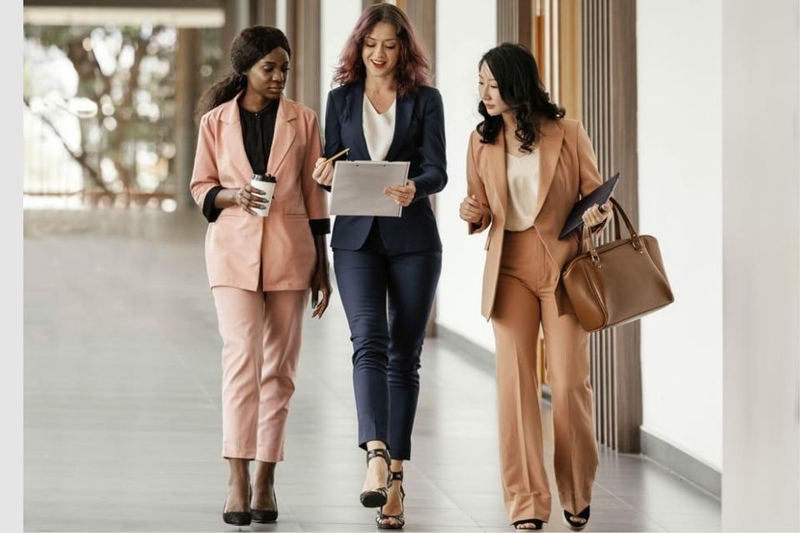 Đặc điểm của Business casual