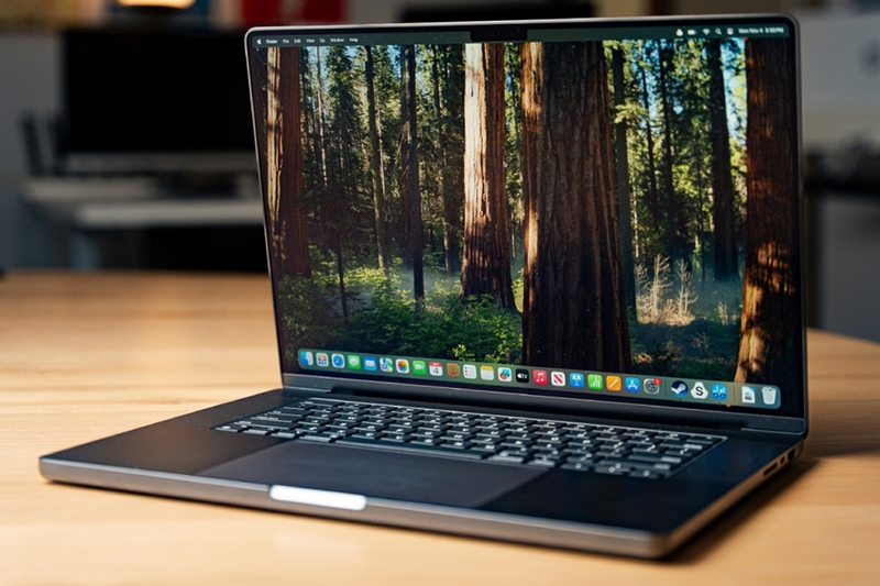 MacBook Pro: Sức mạnh tối thượng cho chuyên gia