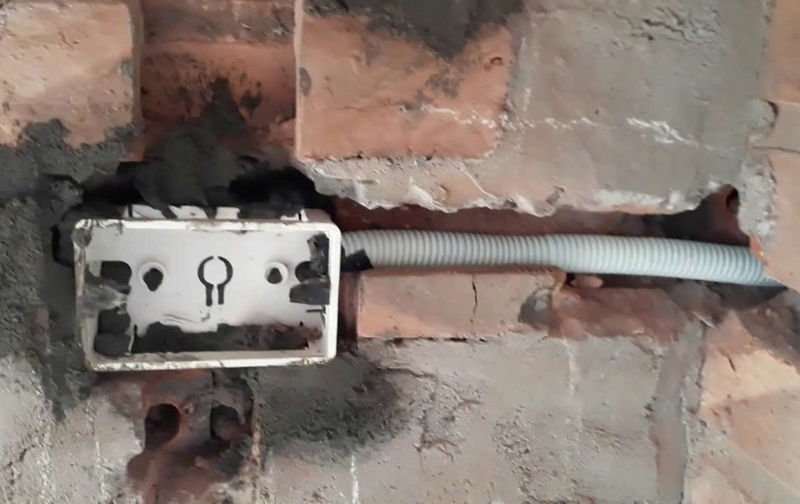 Cách đi điện âm tường ảnh 3