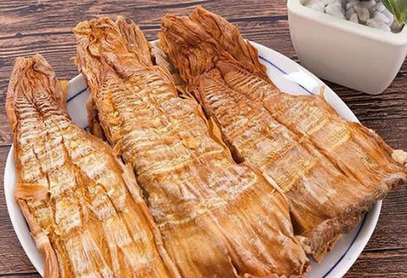 Cách làm thịt kho măng khô miền Trung ảnh 1