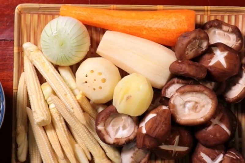 Các nguyên liệu khác