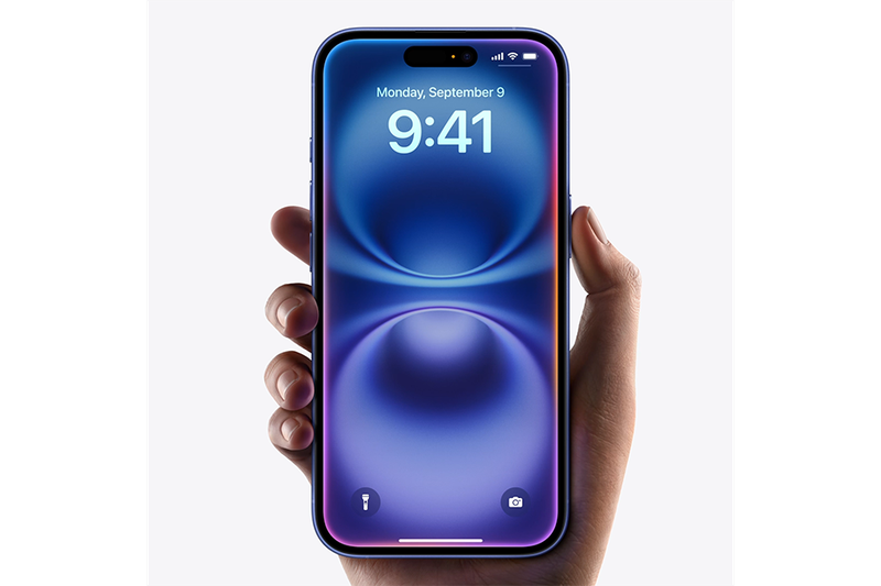 Khi kích hoạt Siri trên iPhone 16 series, một vòng sáng sẽ xuất hiện xung quanh màn hình