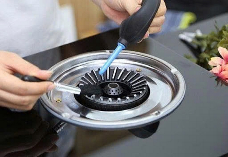 C&aacute;ch sử dụng b&agrave;n ủi hơi nước đứng ảnh 2