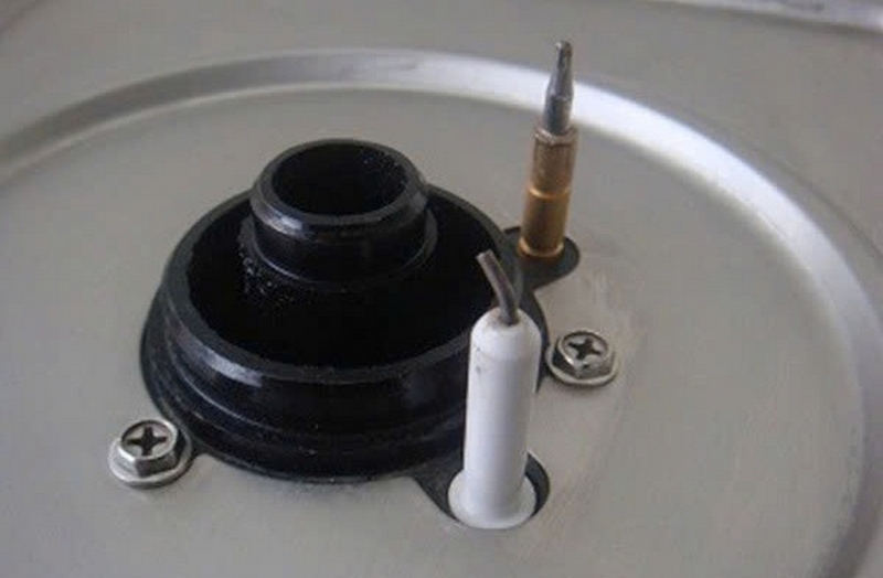 C&aacute;ch sử dụng b&agrave;n ủi hơi nước đứng ảnh 6