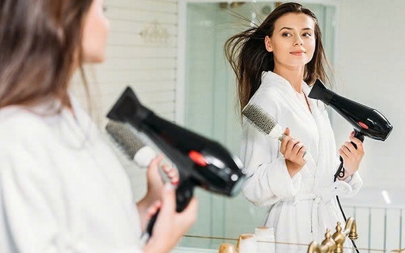 Cách sử dụng máy sấy tóc ảnh 1