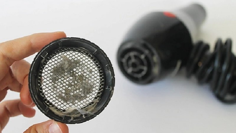 C&aacute;ch sửa m&aacute;y sấy t&oacute;c Toshiba h&igrave;nh 4.png