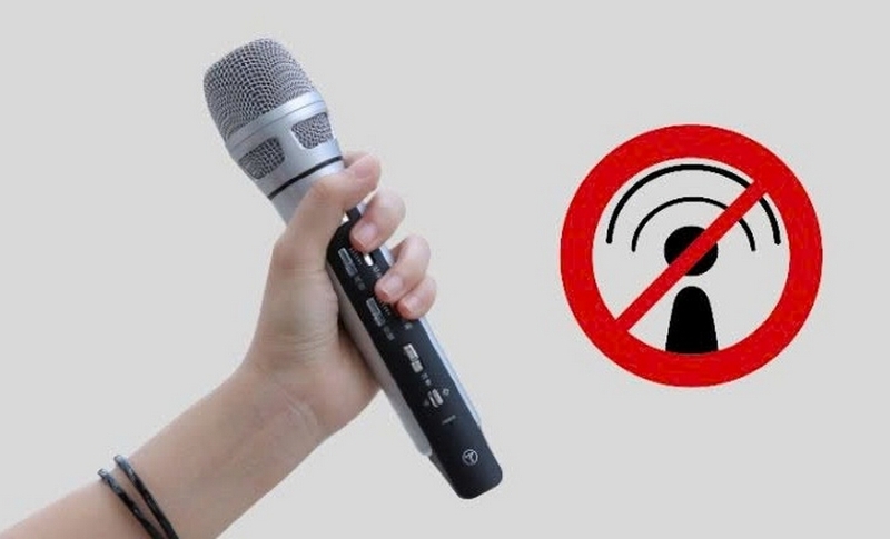 Cách sửa micro không dây bị mất sóng ảnh 1