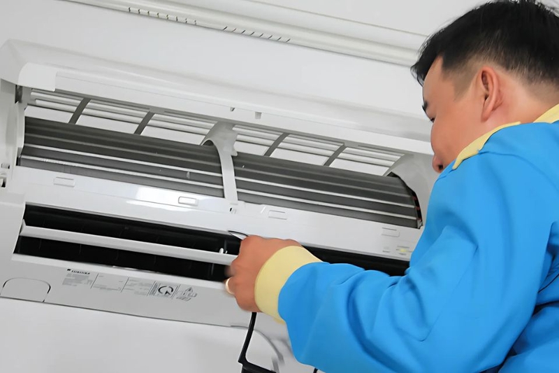 Cách xử lý máy lạnh bị đọng sương ống đồng